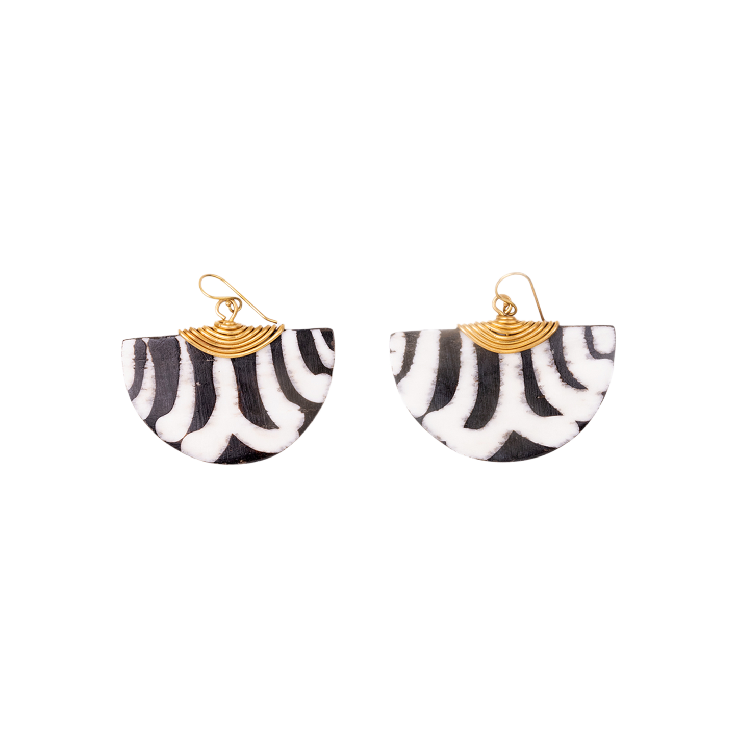 Madoa Earrings
