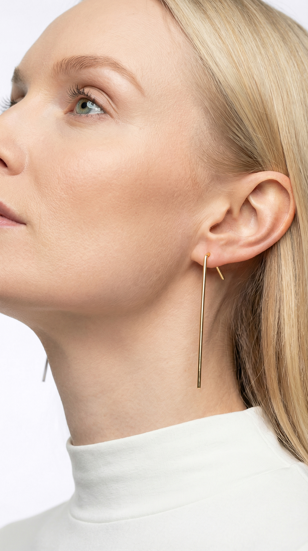 Ara Earrings