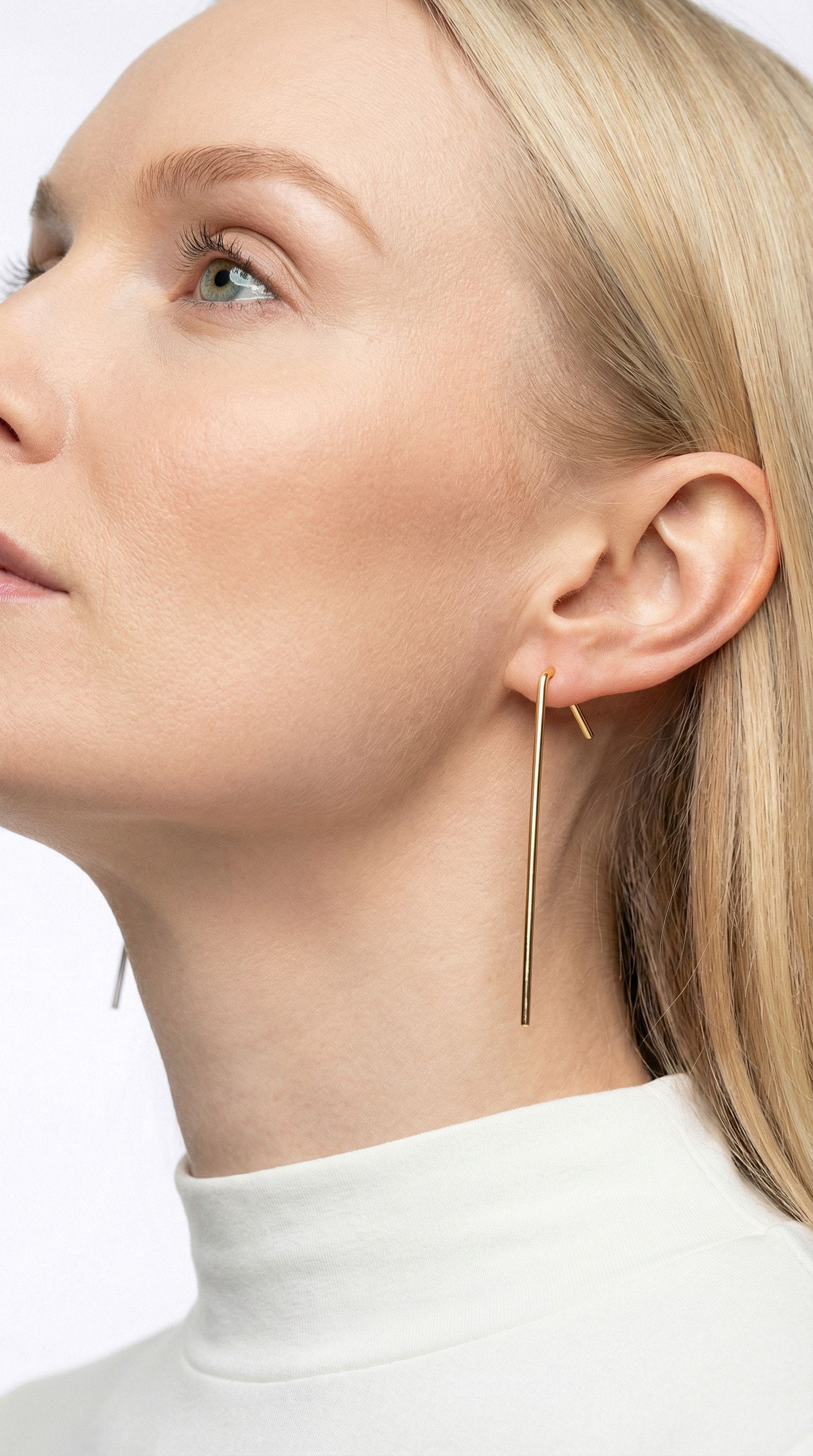 Ara Earrings