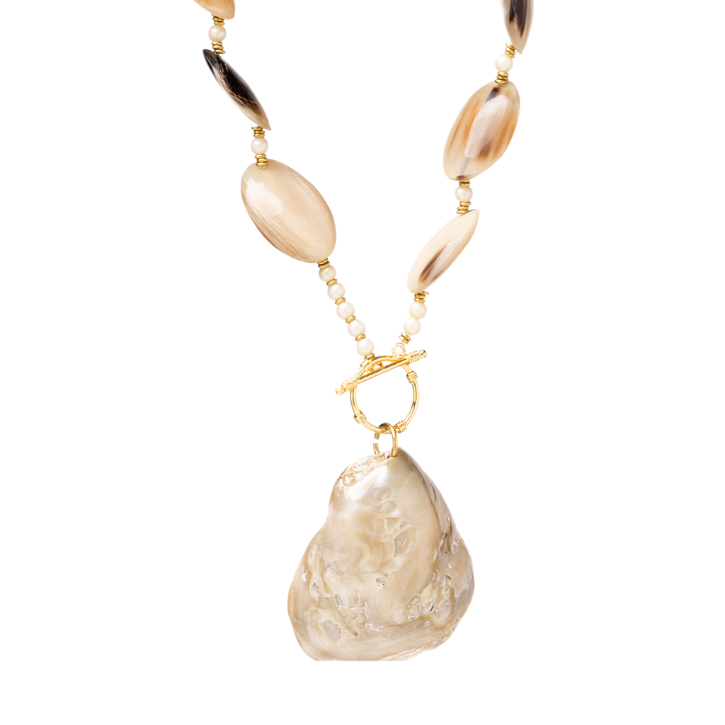 Amisi Shell Necklace